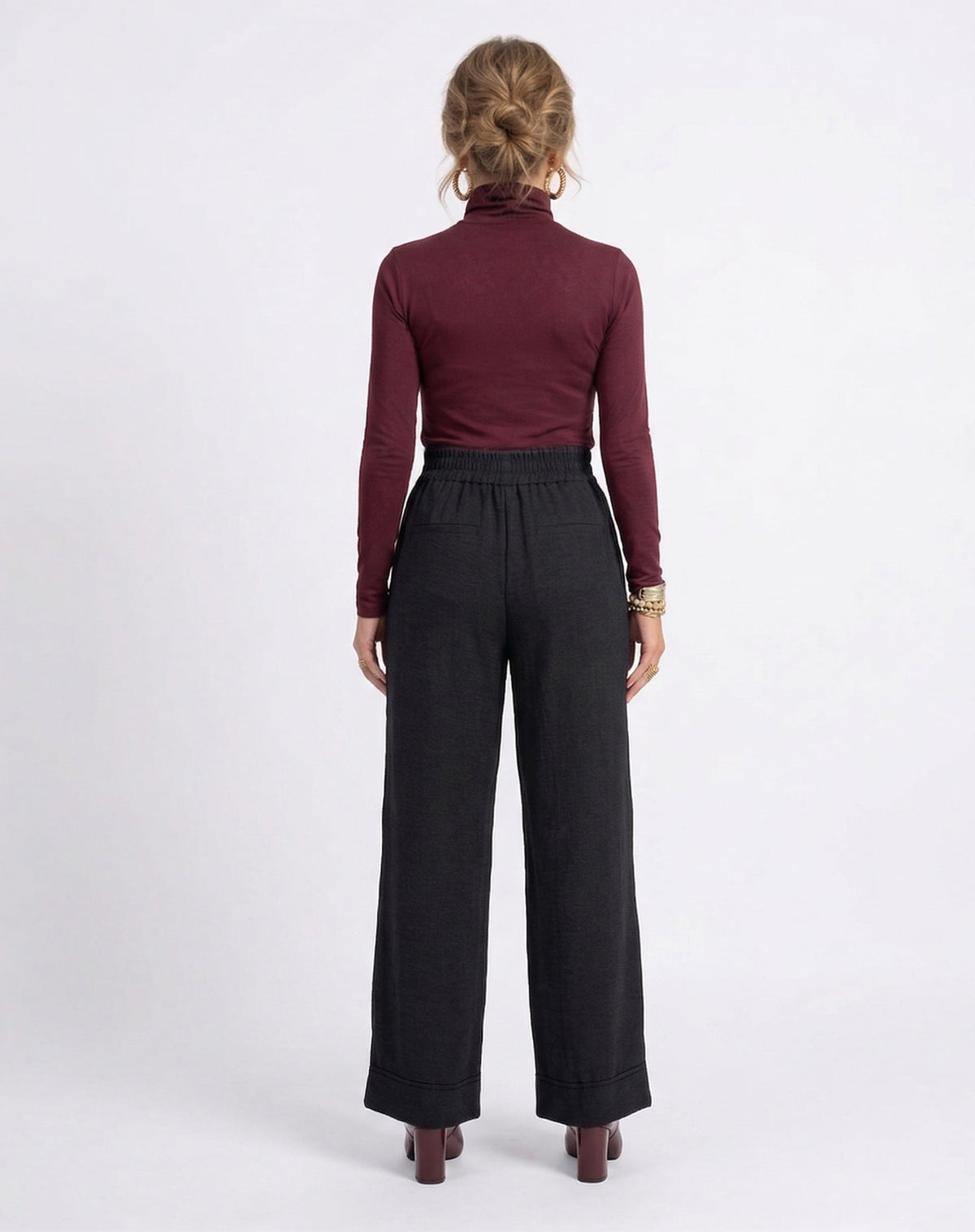 Calça Pantalona com Cós de Elástico - Preto