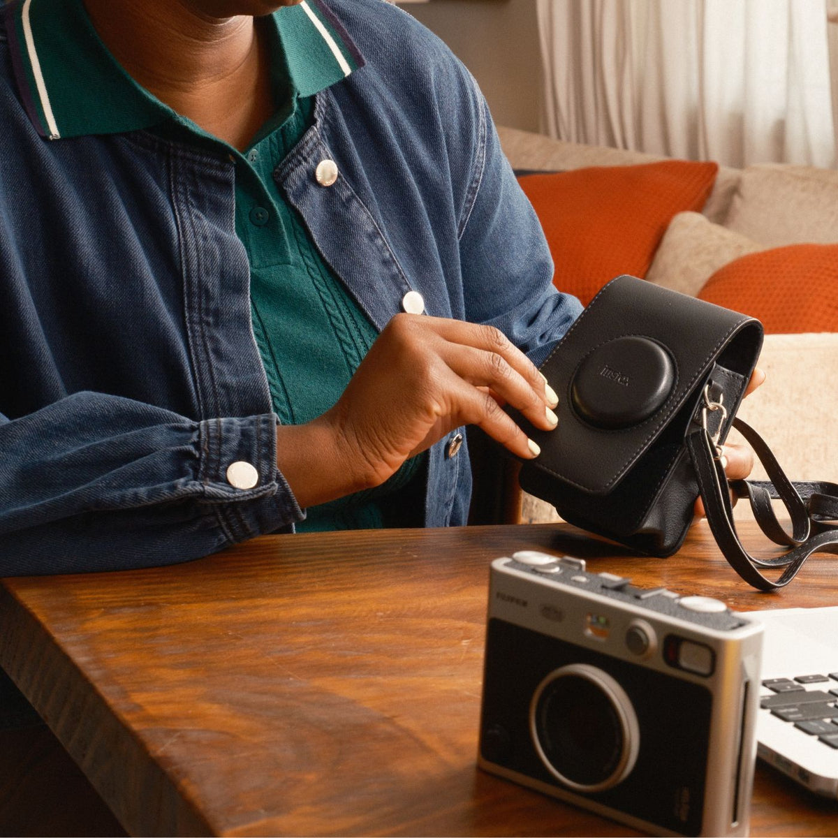 Bolsa Câmera instax™ mini EVO – Preta