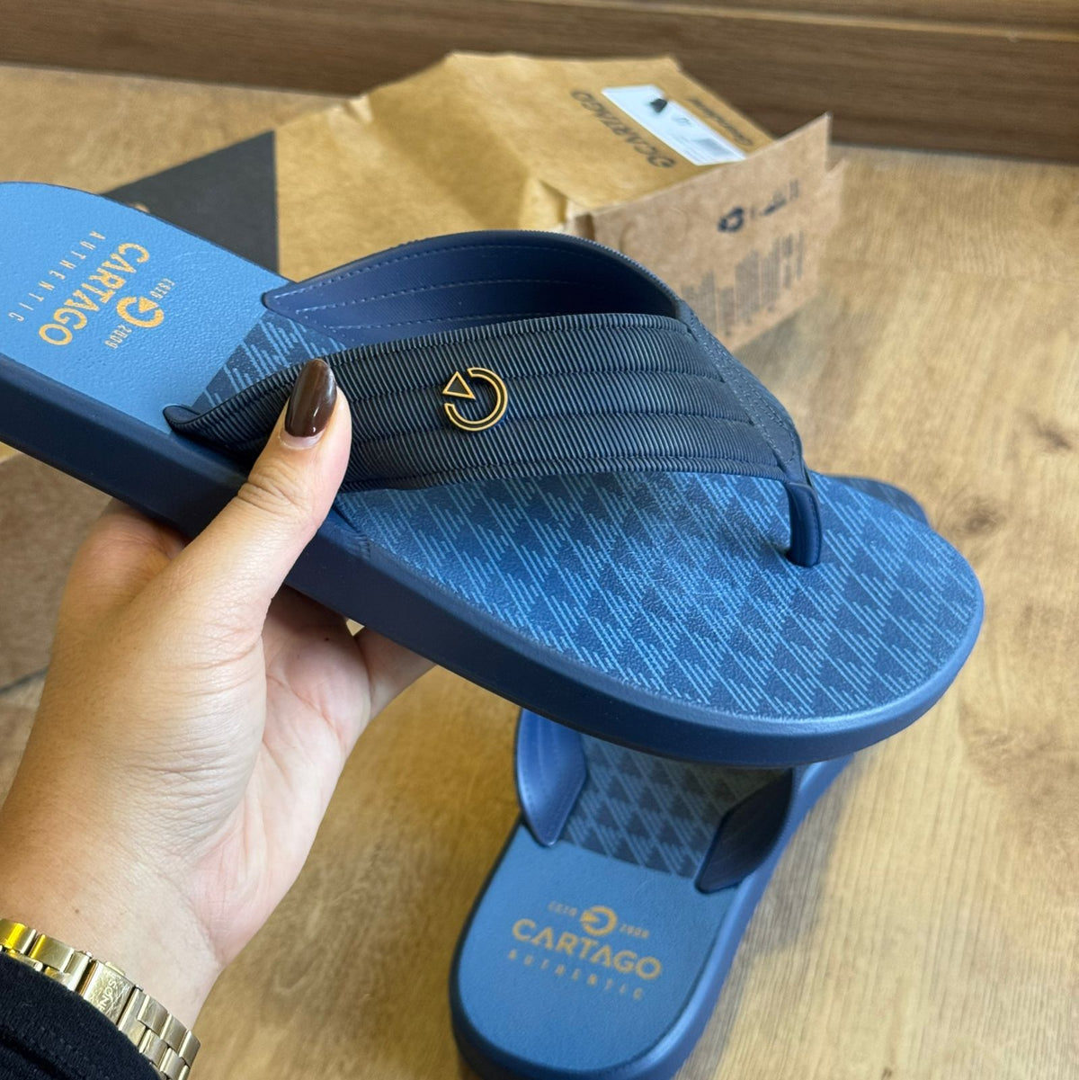 Chinelo De Dedo Cartago Montreal 11729