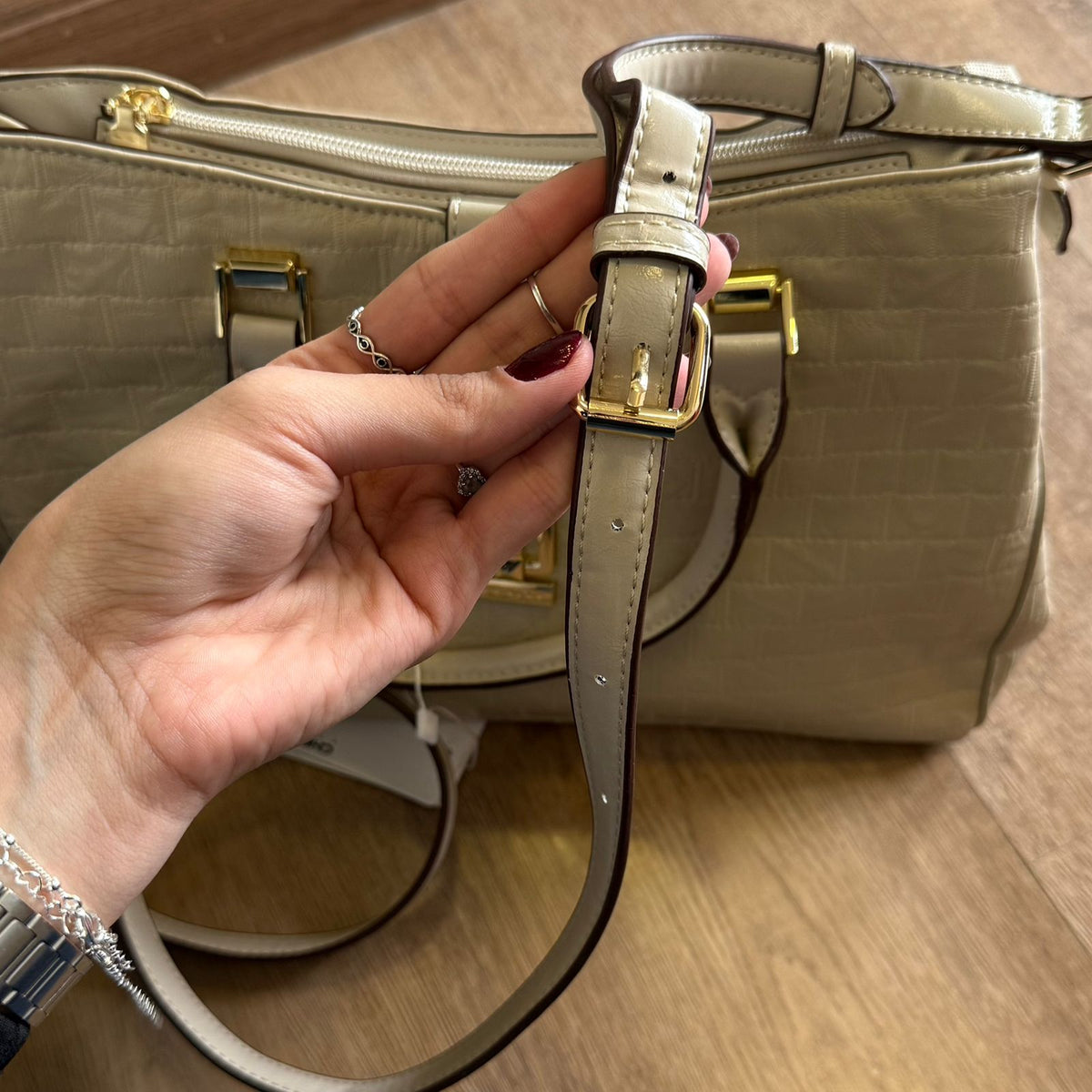 Bolsa Chenson Mão Matelasse Elegance 3485554