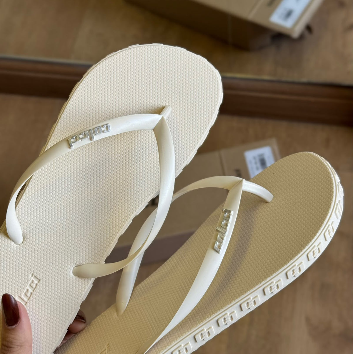 Chinelo De Dedo Colcci Embau 158.01.02097