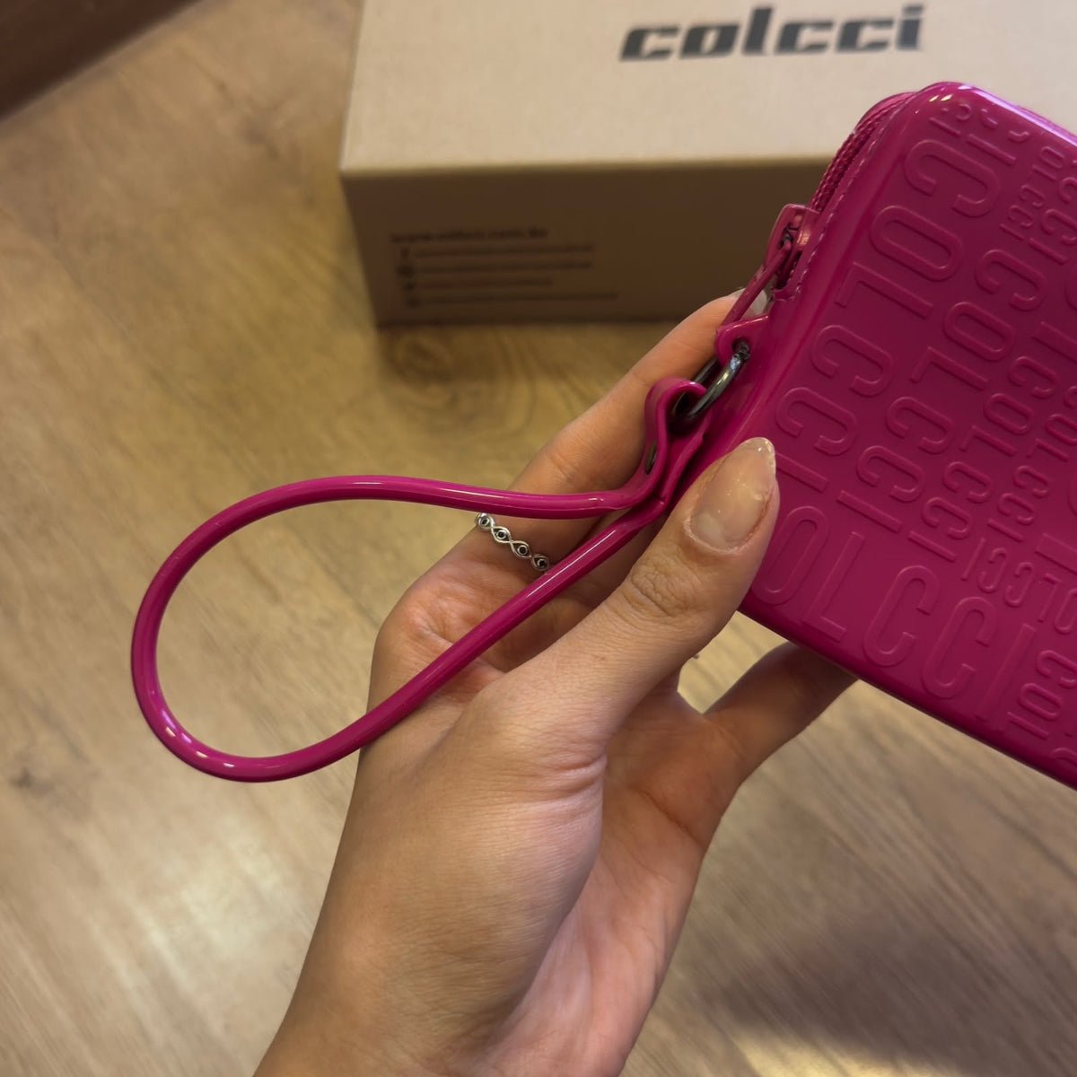 Case Colcci Galapagos 090.01.11126
