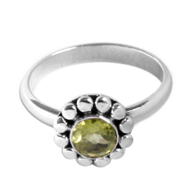 Anel de Prata com Peridoto - 55800