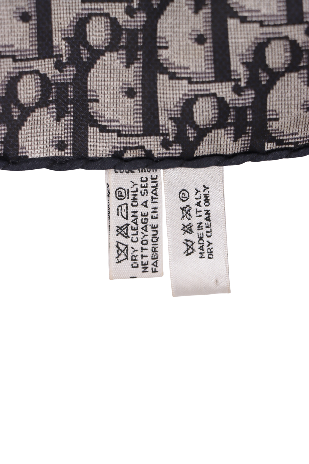 OBLIQUE SCARF