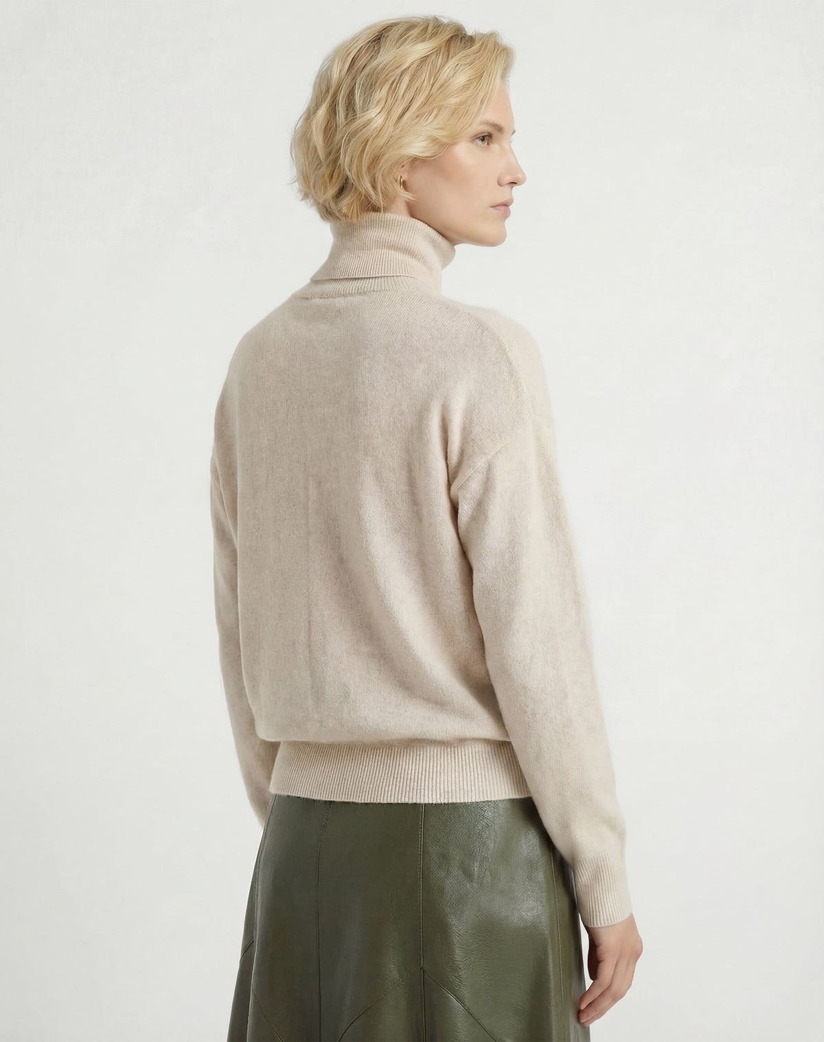 Suéter Cashmere Deluxe Gola Alta  - BEGE