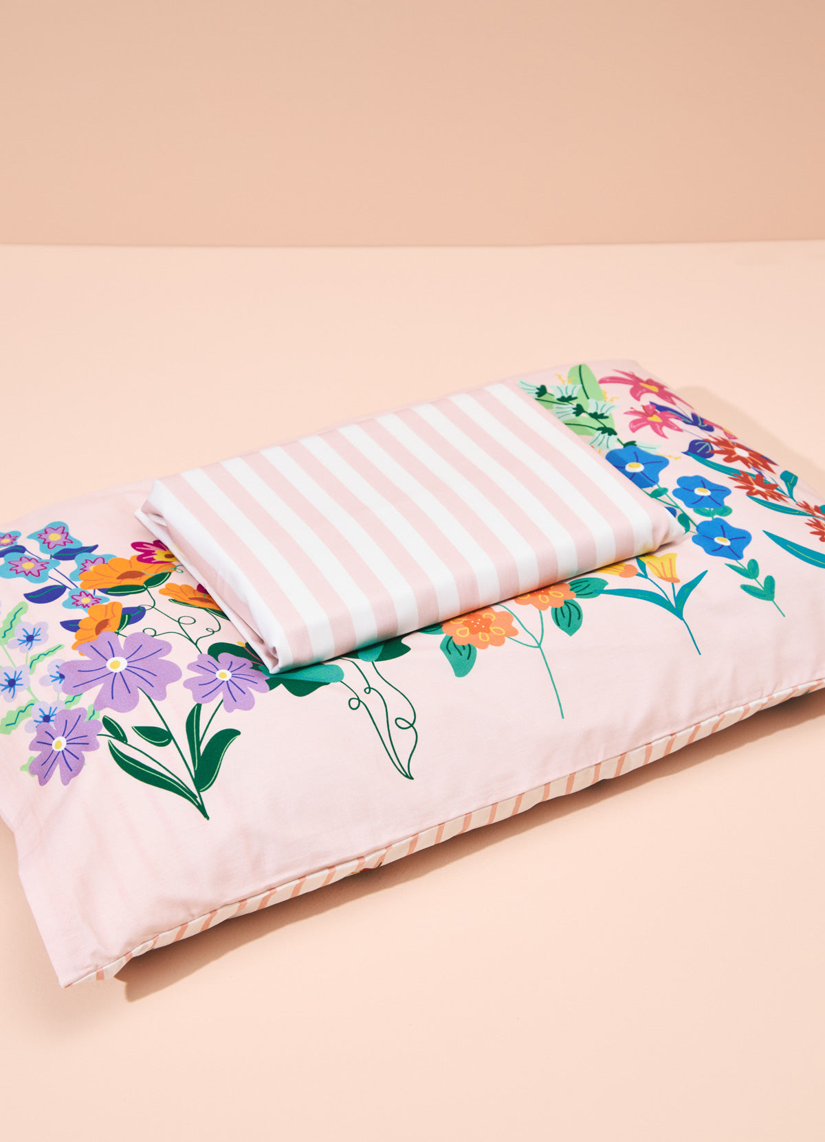 Jogo de Cama Infantil Duo - Flores no Jardim