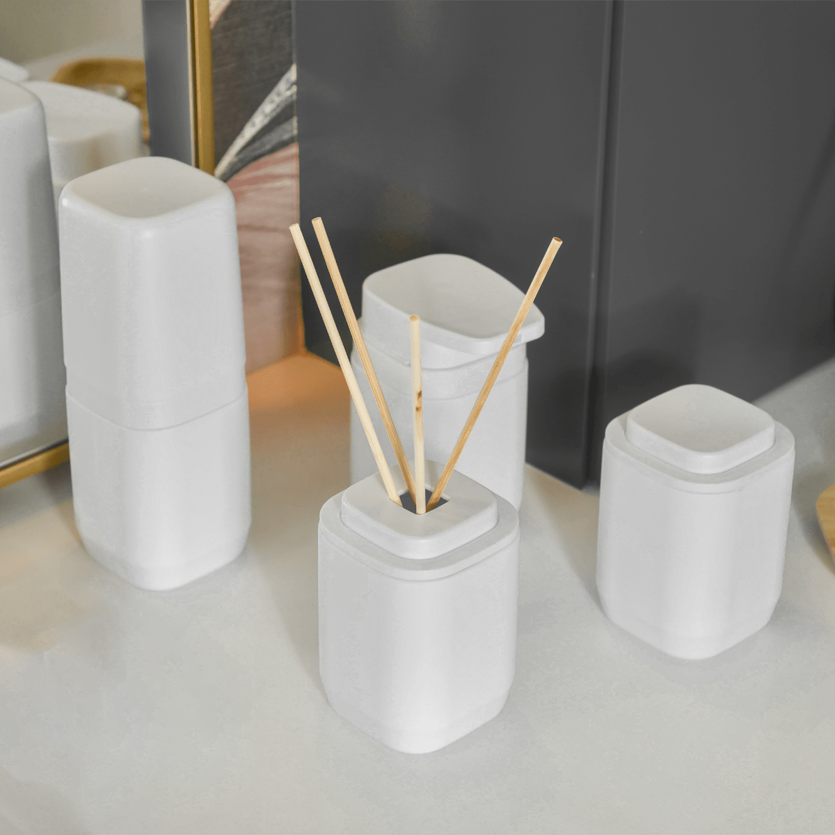 Kit de banheiro Completo com lixeira de piso/parede Ou 6 peças Linha Aura - Ou